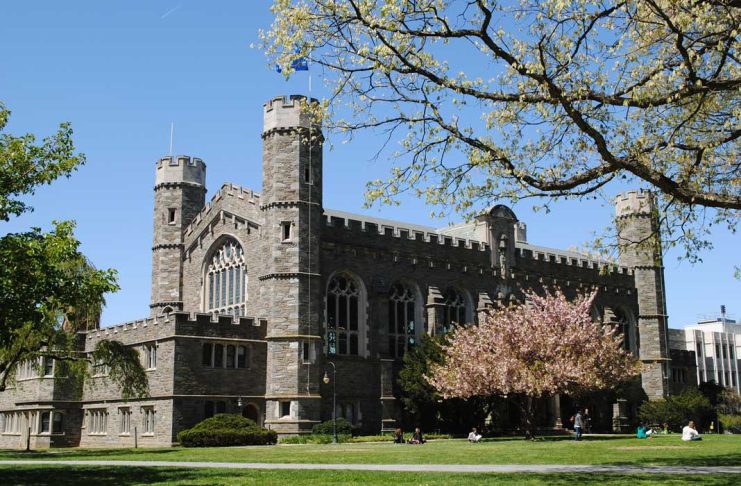 Transforming Management Education in 21st Century India: Challenges and Opportunities